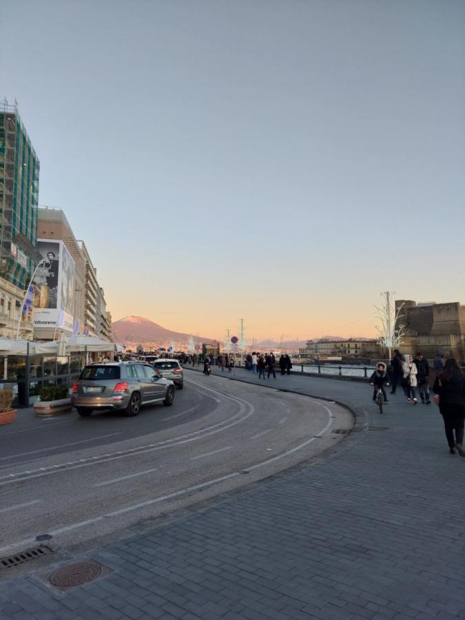 The Heart Of Naples - Neapolitana Apartment ภายนอก รูปภาพ