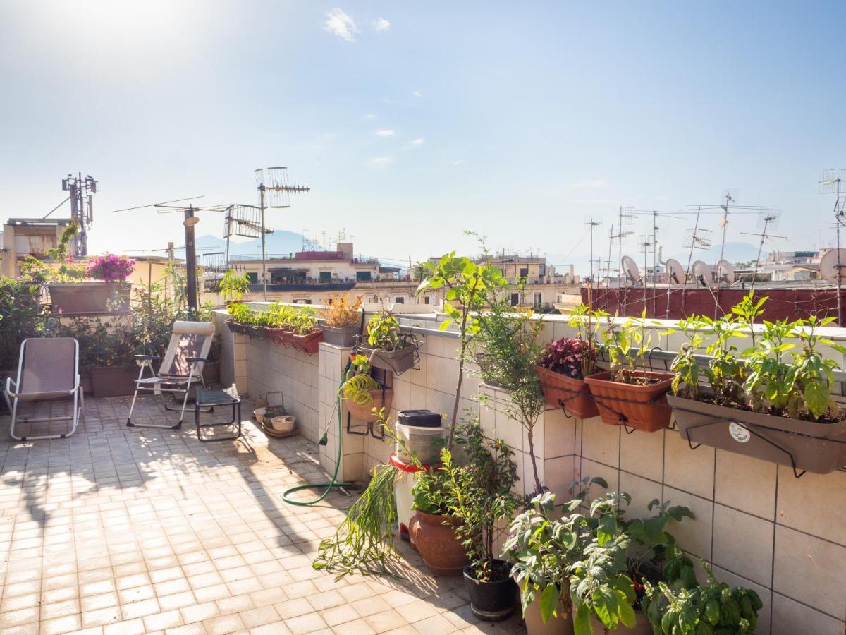 The Heart Of Naples - Neapolitana Apartment ภายนอก รูปภาพ